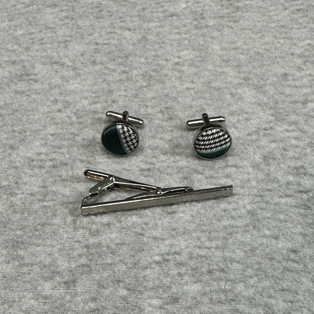 DiBanGu Pocket Square Set w/ Cufflinks &‎ Tie Clip & 2 Pocket Squares Gift Box
